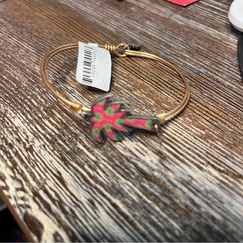 NWT - Luca + Danni - hand made stackable bracelet - Palm Tree